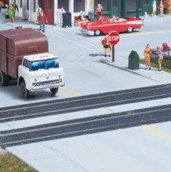 Walthers Cornerstone 933-3137 Rubber Grade Crossing