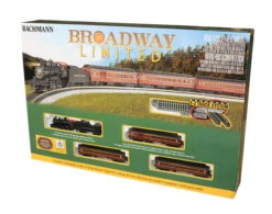 Bachmann 24026 N Scale Pennsylvania Railroad Broadway Limited Train Set