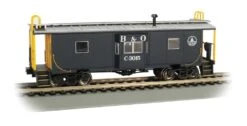 Bachmann 73204 HO Scale Bay Window Caboose Baltimore & Ohio B&O C-3015