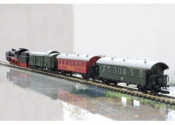 Märklin 81874 Z Scale American Museum Passenger Starter Set With Steam Loco - Standard DC