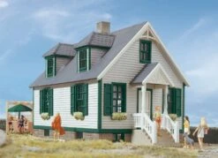 Walthers Cornerstone 933-3657 HO Scale Lake Forrest Cottage With LED - Kit