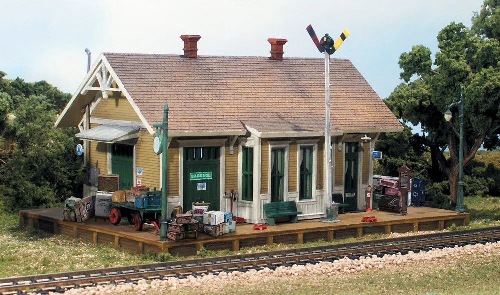 Woodland Scenics A1953 HO Scale Figures - Miscellaneous Freight 4 Woodland Scenics A1953 HO Scale Figures - Miscellaneous Freight - Image 2