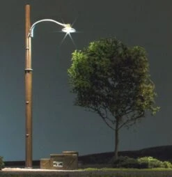 Woodland Scenics JP5630 HO Scale Just Plug Street Lights - Wooden Pole (3-Pack) -Bachmann Zone woodland scenics jp5630 ho scale just plug street lights wooden pole 3 packb